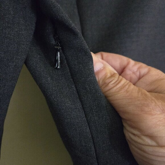 Lands' End Unique Gray Wool Blend Secretary Chic Midi Dress Size 6T - Picture 5 of 9